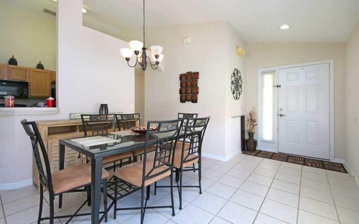 637 Paloma Dr Davenport FL 33837