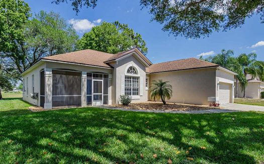 316 GOLF COURSE PARKWAY DAVENPORT FL 33837