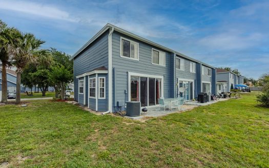 203 COCO PLUM DRIVE DAVENPORT FL 33897