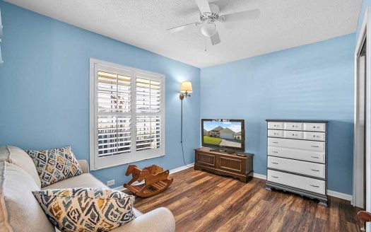 221 Elberton Dr Davenport FL 33897